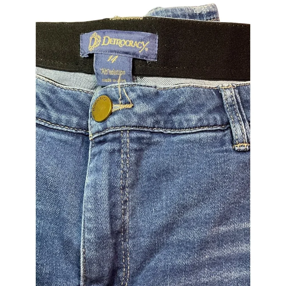 Democracy Blue Denim Jeans Ab Solution Size 14 minor wear on hem Ankle/Crop Jean
